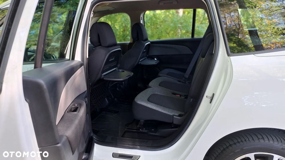 Citroën C4 Grand Picasso - 19