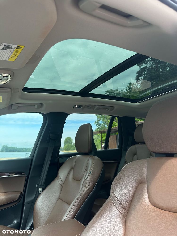 Volvo XC 90 T6 AWD Geartronic Momentum - 11