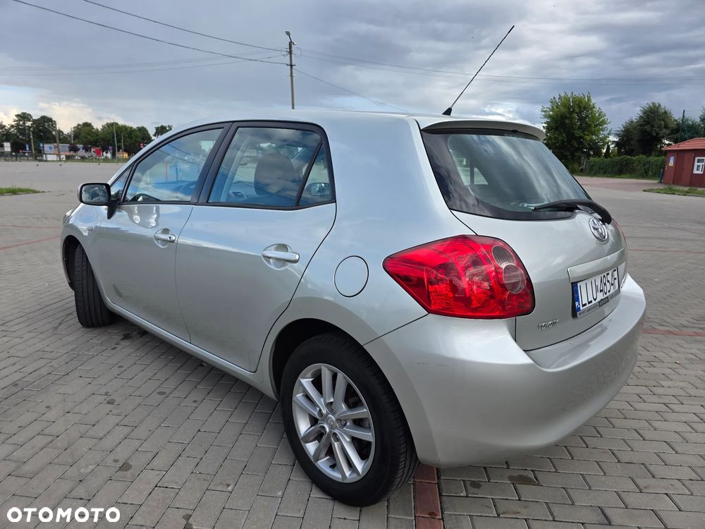 Toyota Auris 1.6 Life - 7