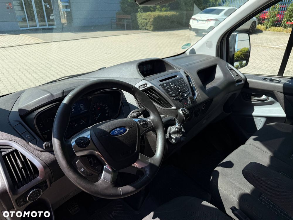 Ford Transit Custom - 10