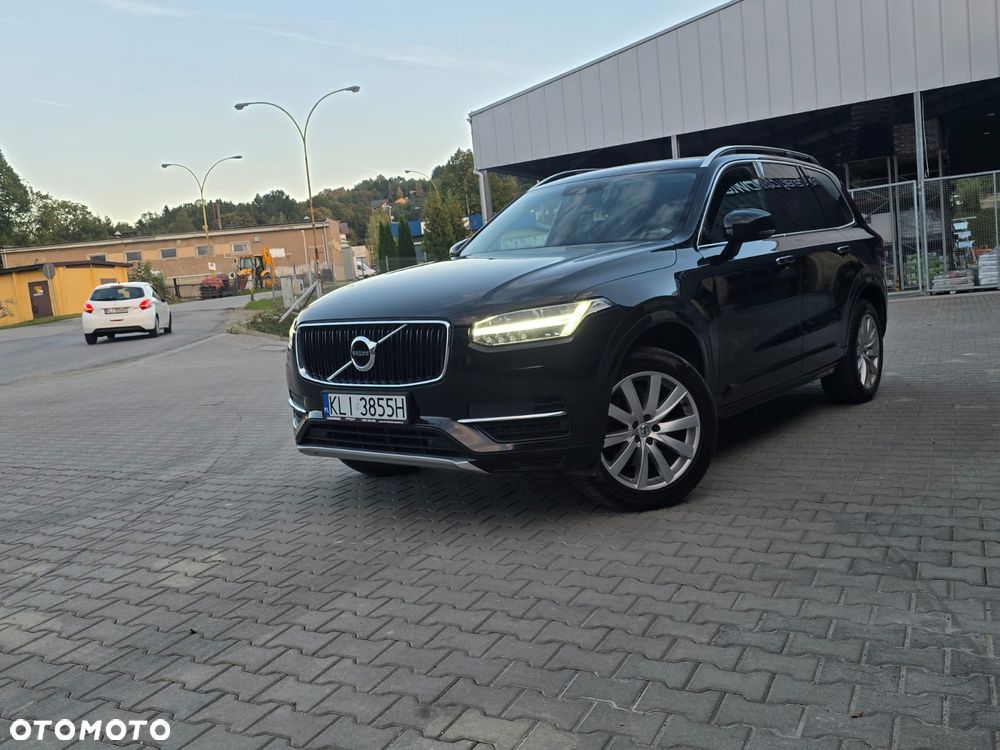 Volvo XC 90 D5 AWD Geartronic RDesign - 8