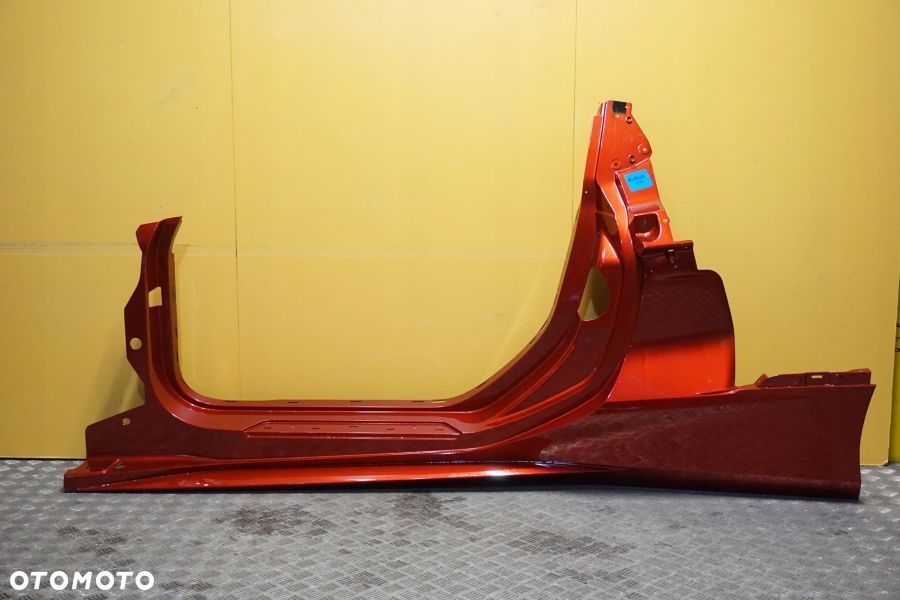 CHEVROLET CORVETTE C8 STINGRAY 2020 - Listwa Progowa Lewa Panel Boczny USA - 1
