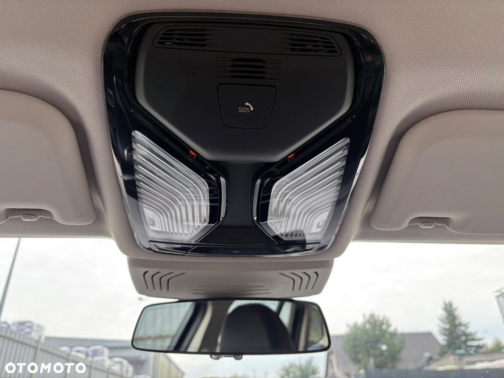 BMW X3 xDrive20i GPF - 34