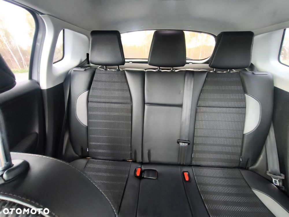 Peugeot 2008 PureTech 110 Stop&Start Allure - 6
