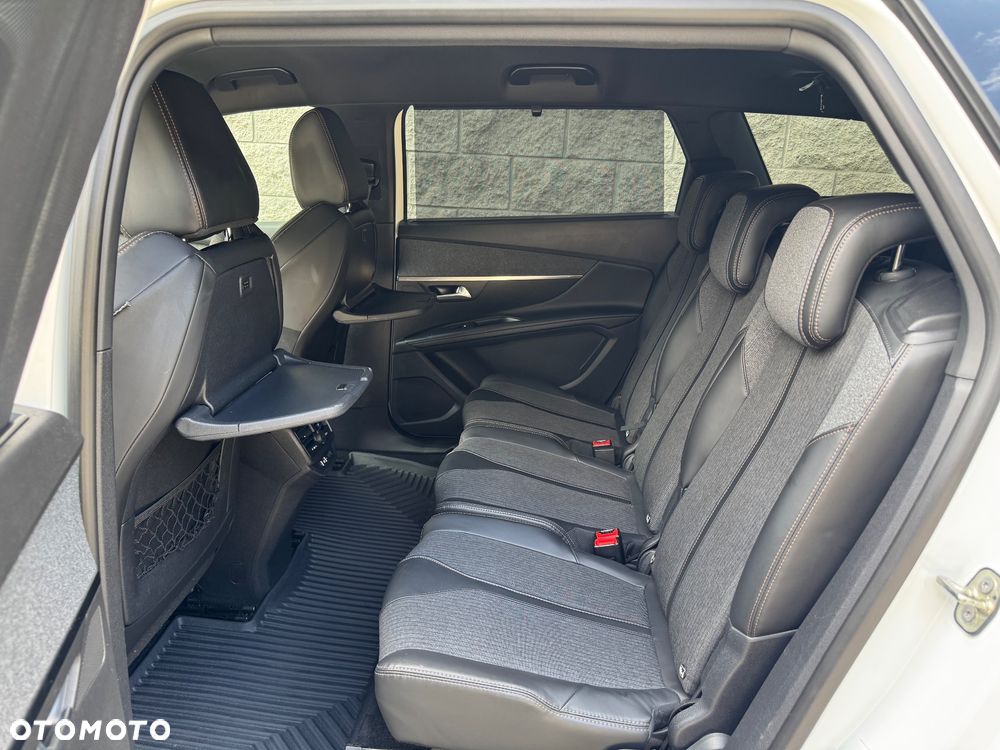 Peugeot 5008 BlueHDI 120 EAT6 Stop & Start Allure - 26