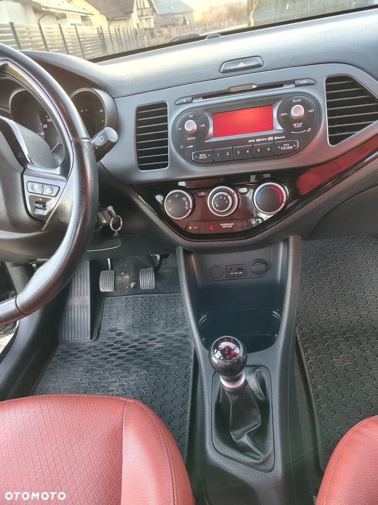 Kia Picanto - 10