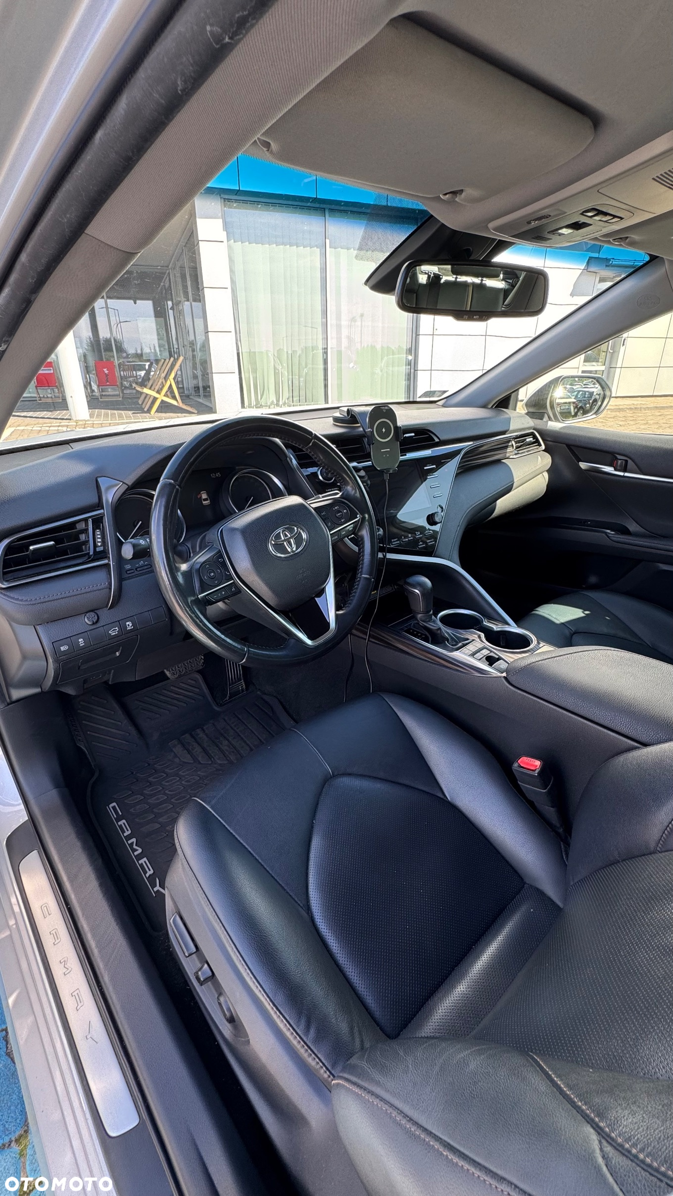 Toyota Camry 2.5 Hybrid Executive CVT - 8