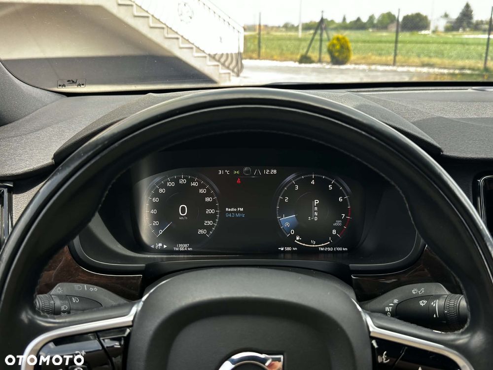 Volvo S90 T5 Momentum - 11