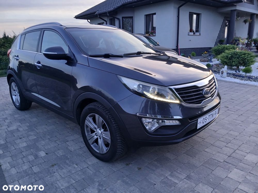 Kia Sportage 2.0 L - 3