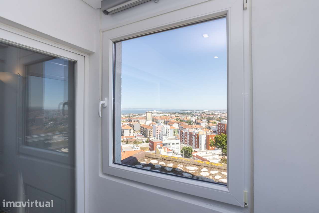 T2 Premium com Vista Deslumbrante sobre Lisboa e Arrábida - Grande imagem: 5/37