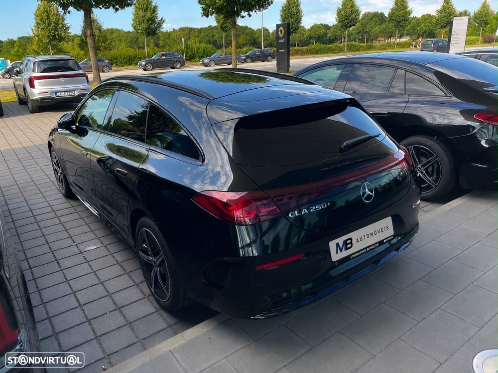 Mercedes-Benz CLA 250+ EQ Shooting Brake - 7