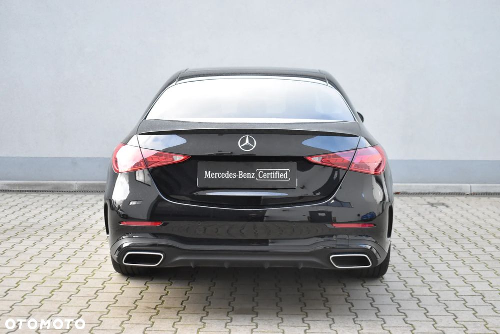 Mercedes-Benz Klasa C 180 9G-TRONIC AMG Line - 8