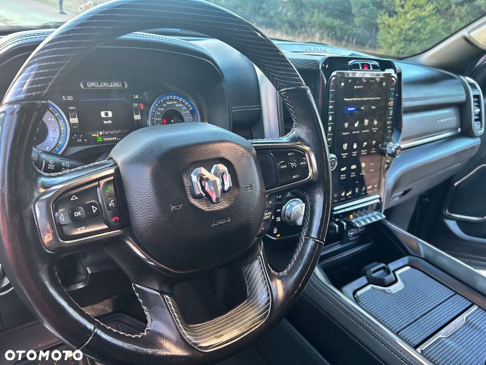 RAM 1500 Crew Cab Limited - 19