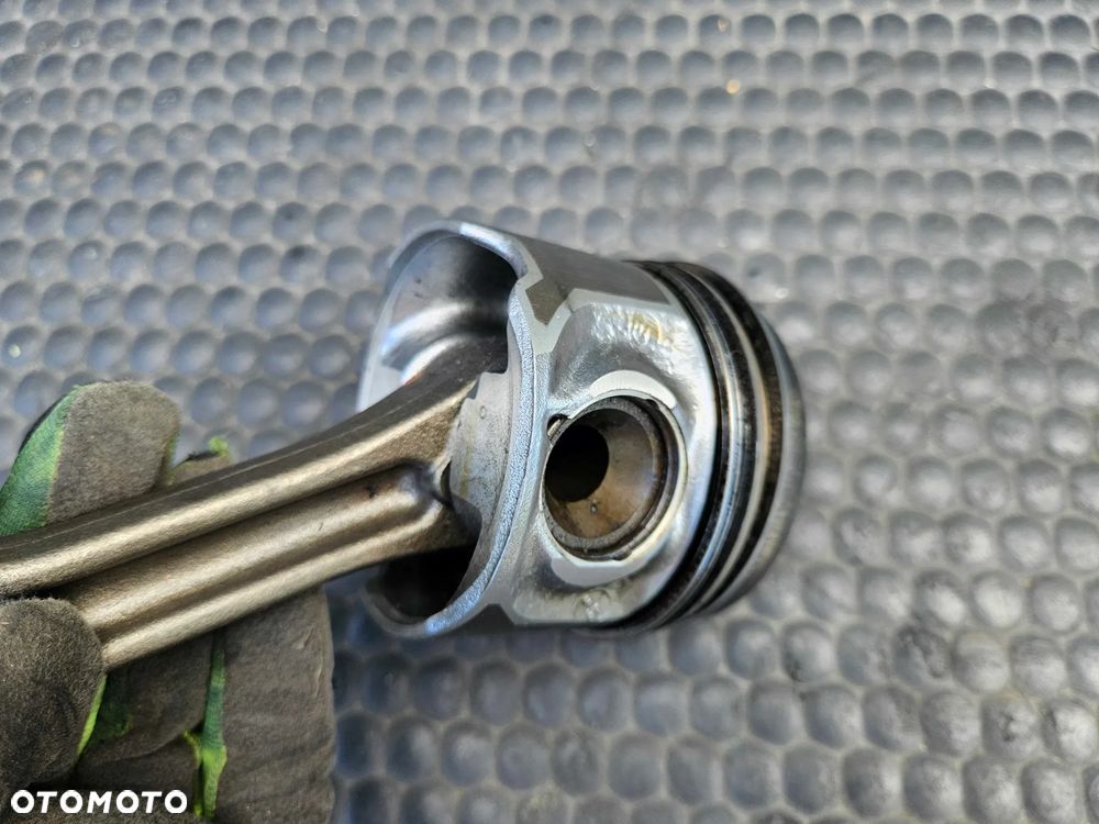 Tłok Tłoki 059AB BHS Korbowód Korba Panewki 2.7 TDI V6 Audi A6 C6 - 35
