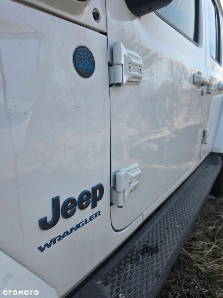 Jeep Wrangler 2.0 4xe Plug-In Hybrid Softtop Sahara - 8