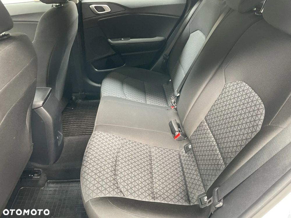 Kia Ceed 1.0 T-GDI S - 17