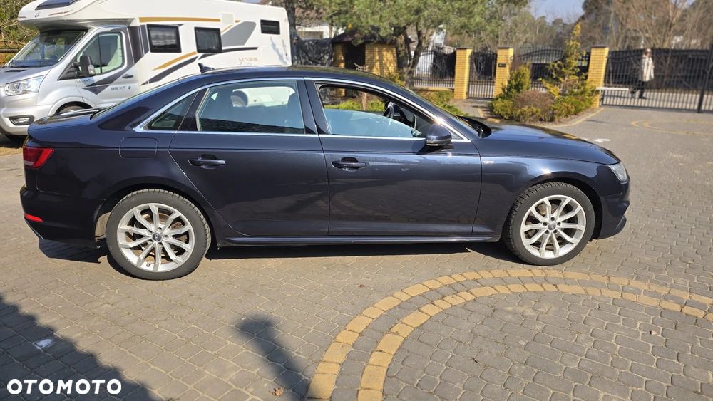 Audi A4 Limousine - 9