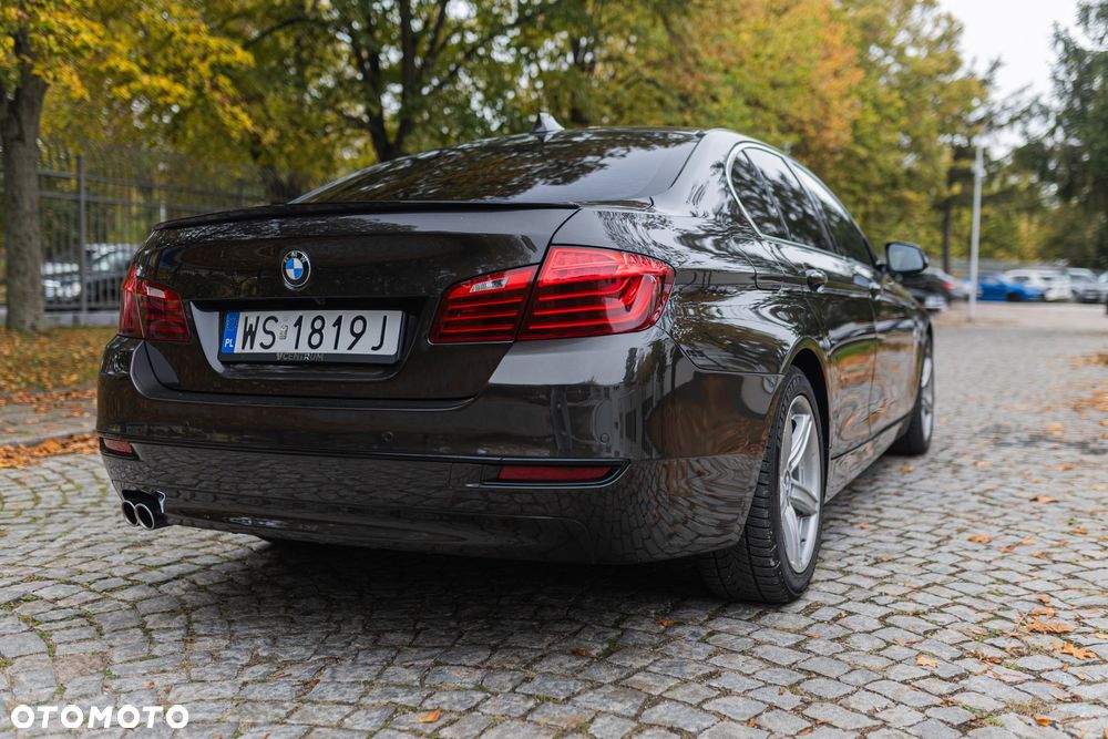 BMW Seria 5 520d xDrive Luxury Line - 12