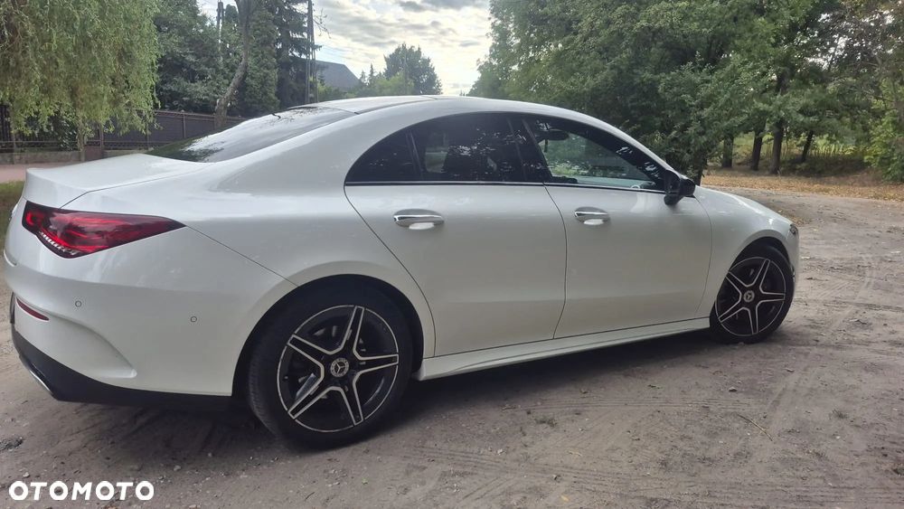 Mercedes-Benz CLA 200 AMG Line 7G-DCT - 4