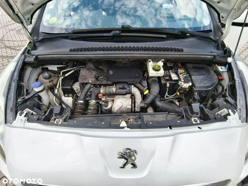 Peugeot 5008 - 19