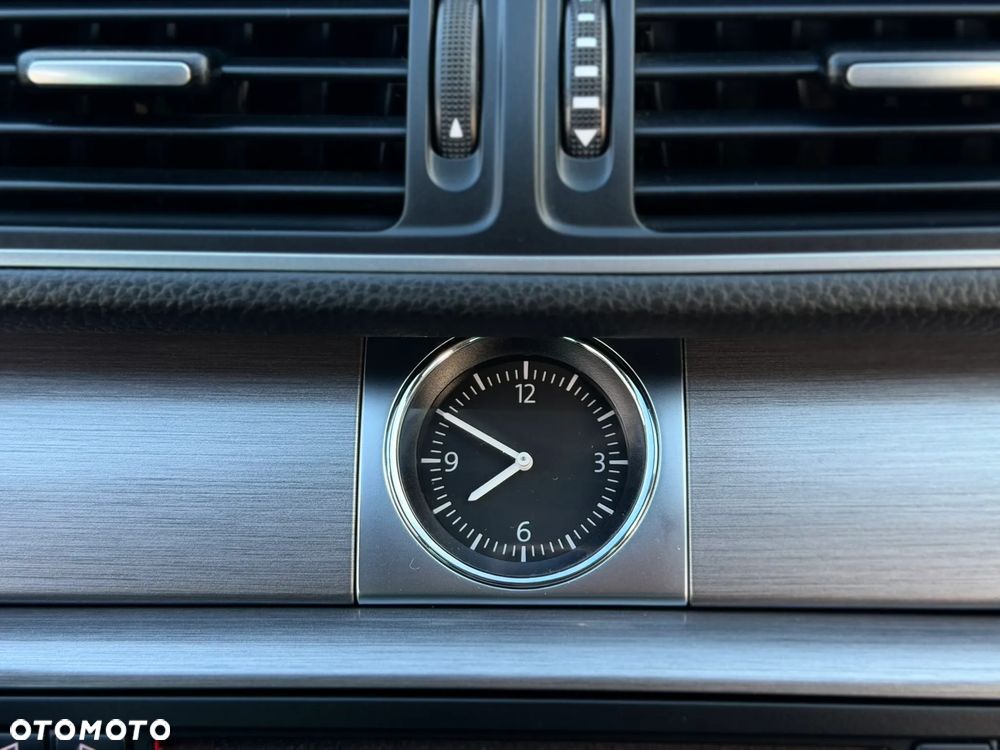 Volkswagen Passat 2.0 TDI Highline DSG - 16