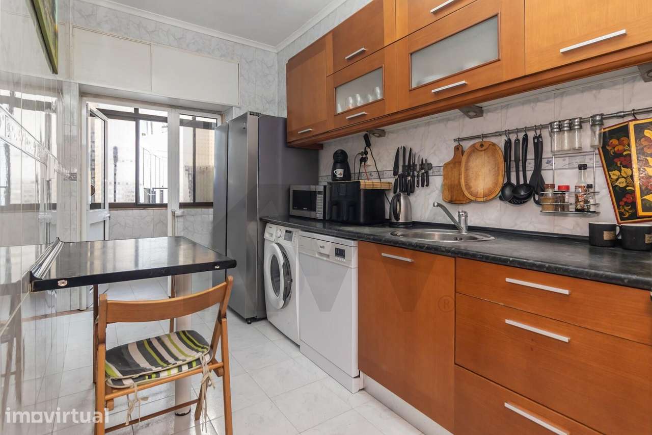 Apartamento T2 Rés-do-Chão com 80 m2 na Baixa da Banheira – Conforto e - Grande imagem: 2/35
