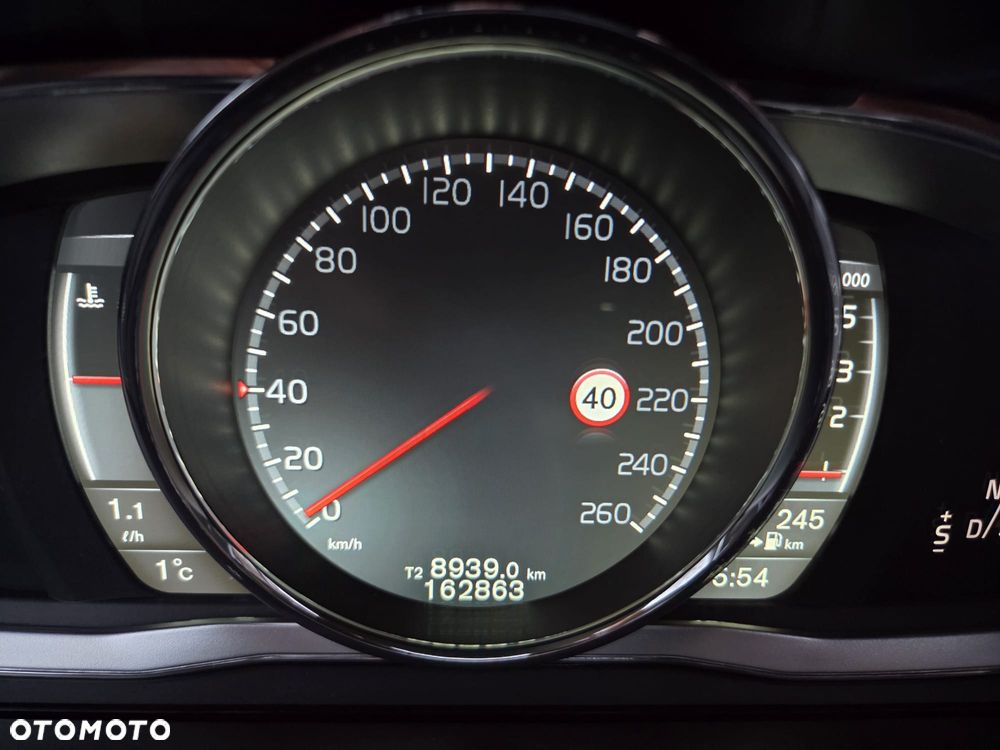 Volvo XC 60 D4 Geartronic Summum - 11