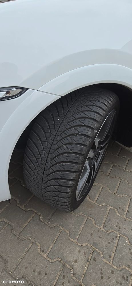 Porsche Cayenne GTS - 6