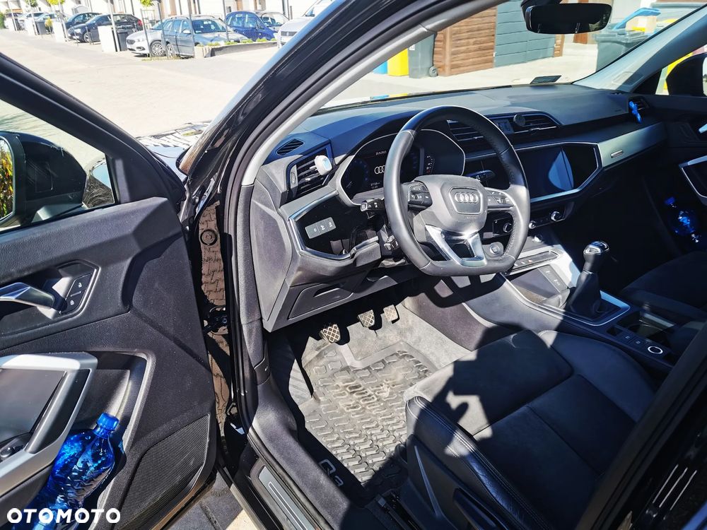 Audi Q3 35 TFSI S-Line - 7