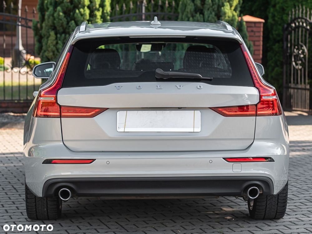 Volvo V60 D4 AWD Geartronic Momentum - 12