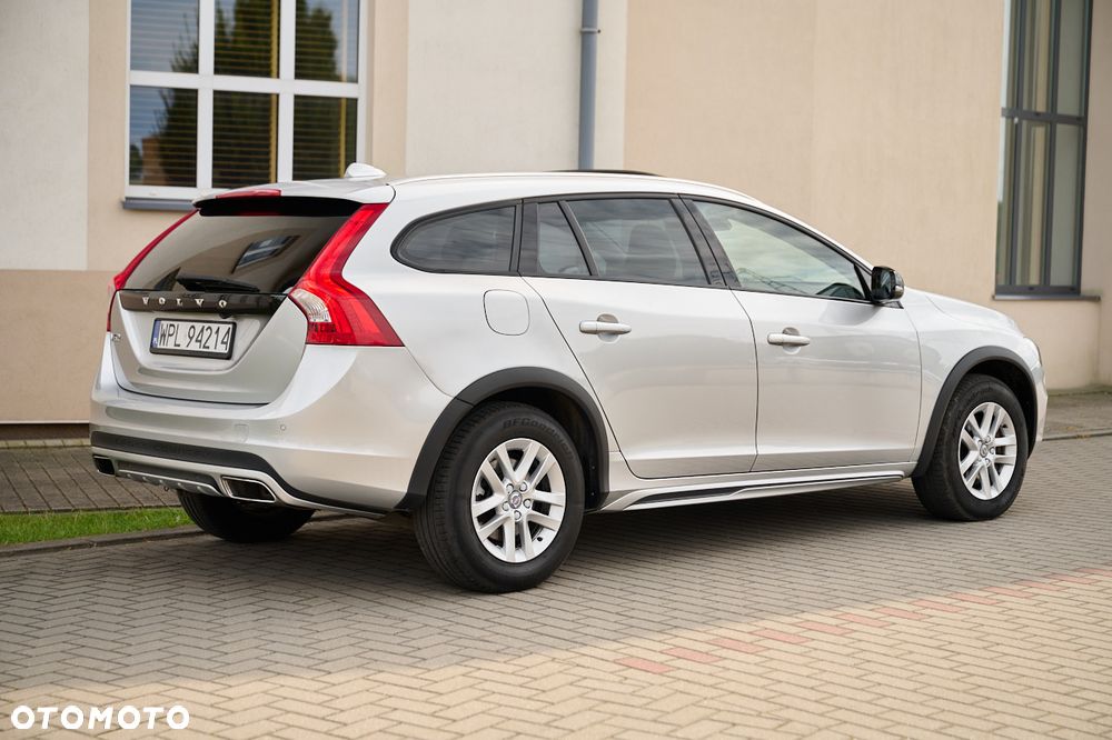 Volvo V60 D3 Geartronic Momentum - 10