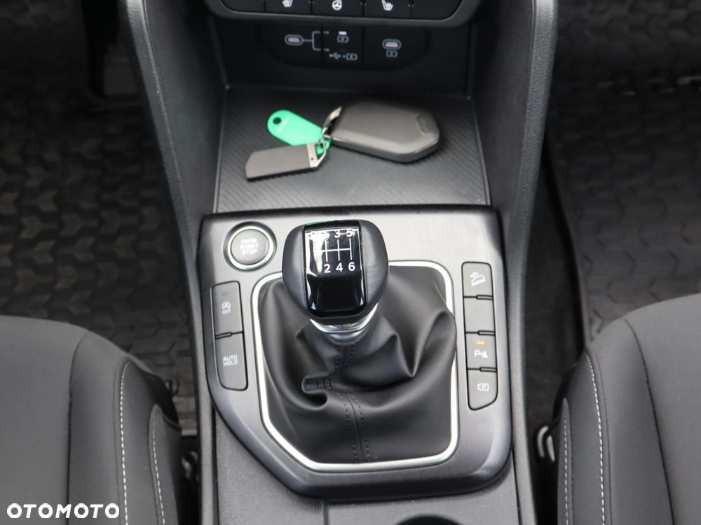 Kia Sportage - 14