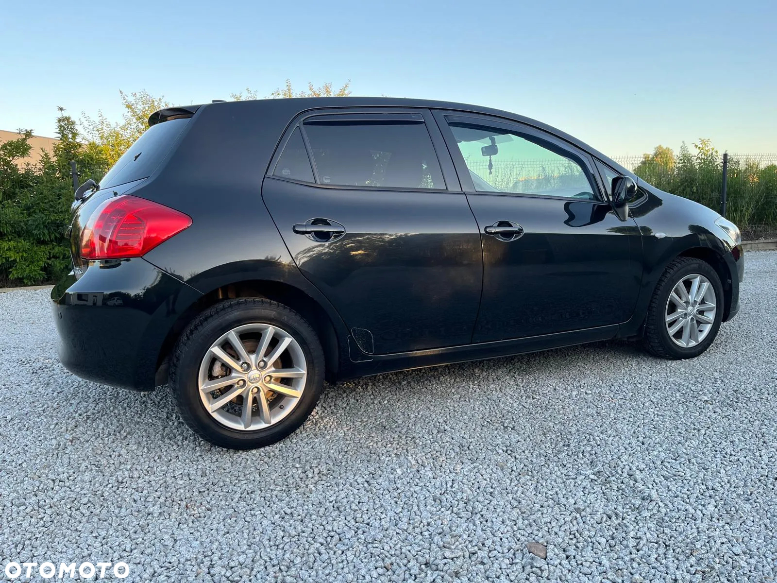 Toyota Auris 1.4 VVT-i - 12