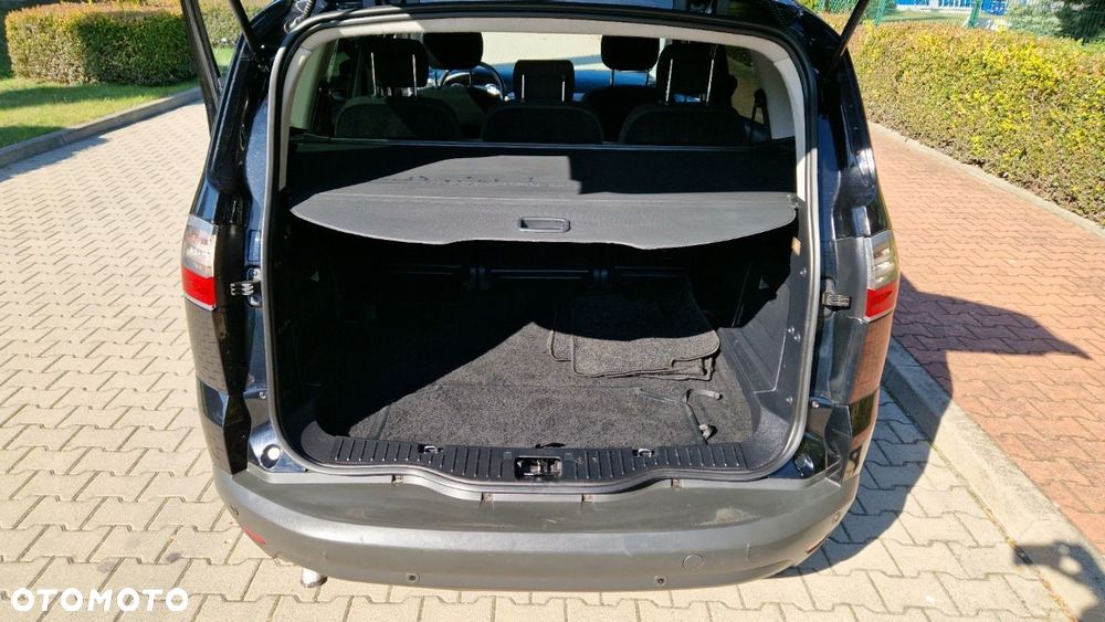 Ford S-Max - 15