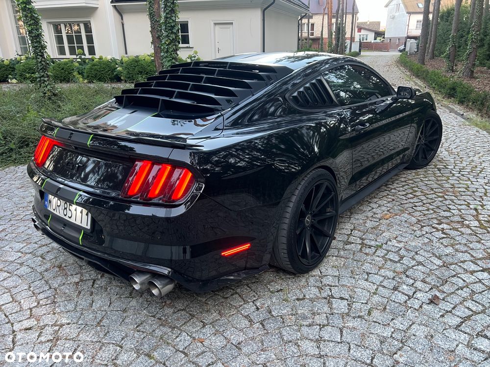 Ford Mustang 5.0 Ti-VCT V8 Black Shadow Edition - 4