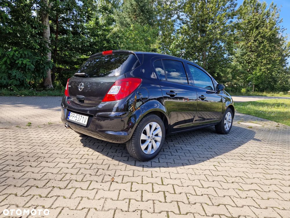 Opel Corsa - 4