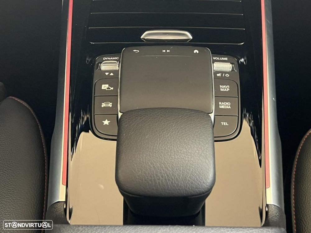 Mercedes-Benz GLB 200 d 8G-DCT AMG Line Advanced Plus - 17