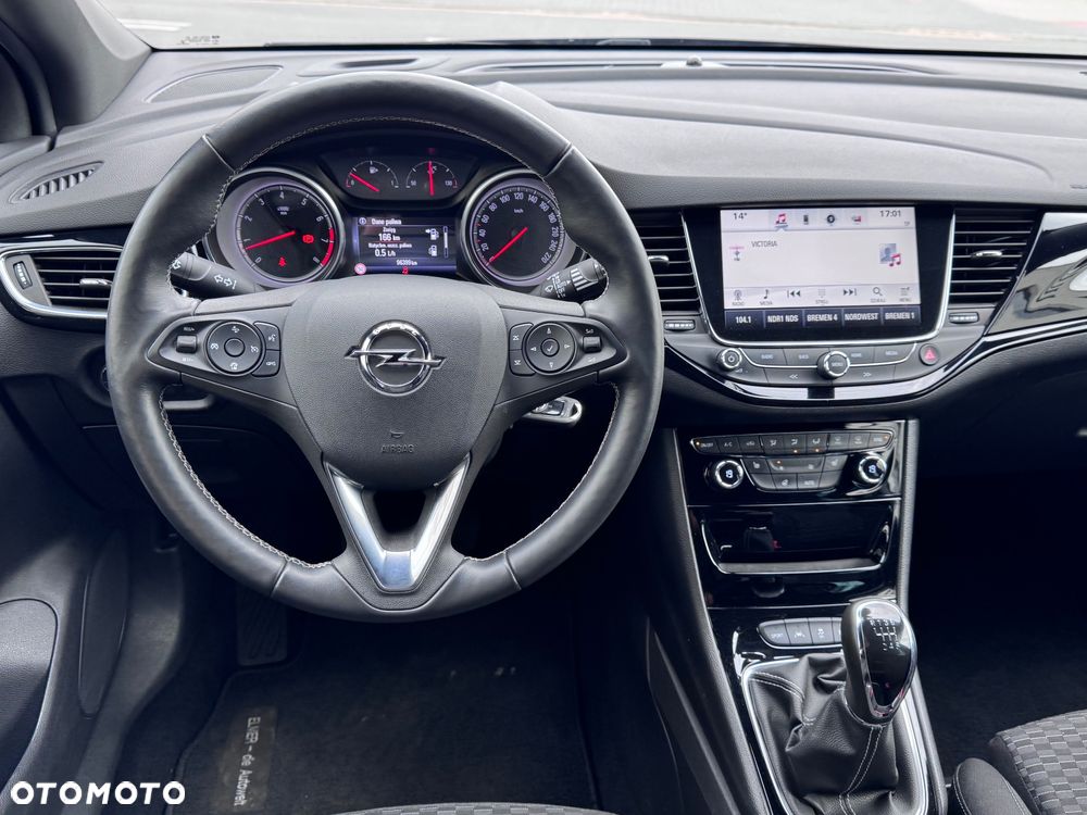 Opel Astra 1.4 Turbo Dynamic - 30