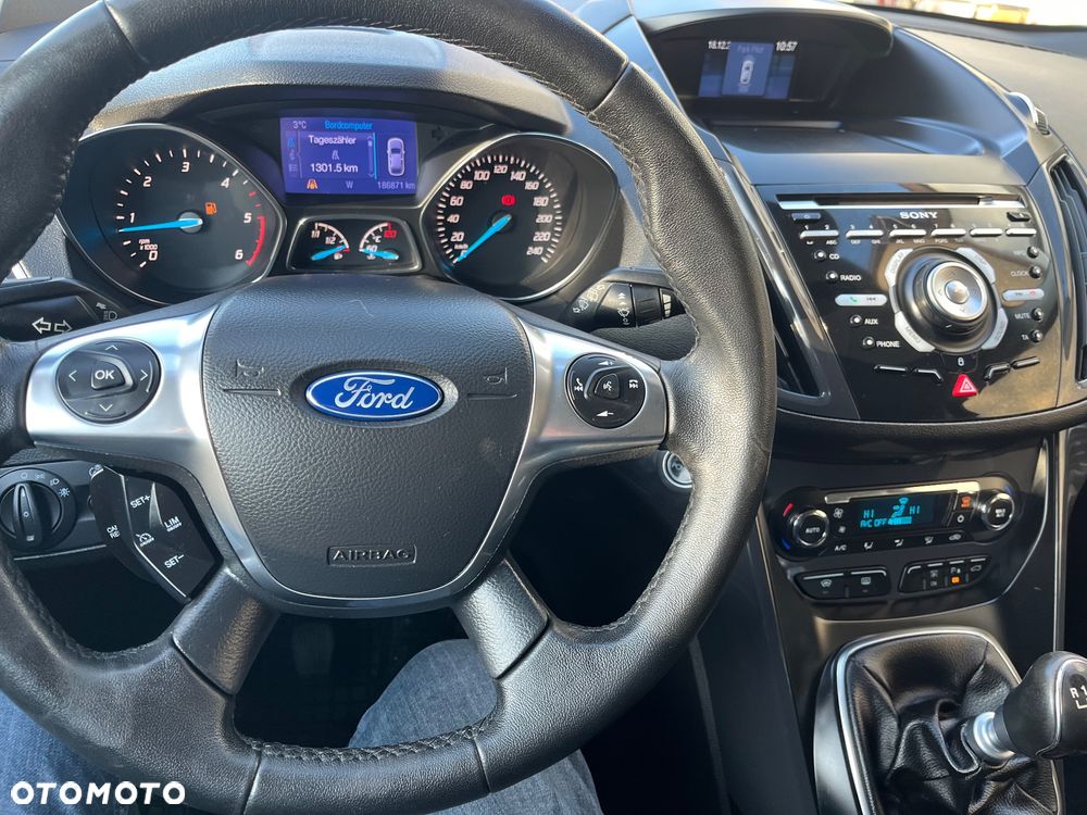 Ford Kuga 2.0 TDCi 4WD Titanium - 16