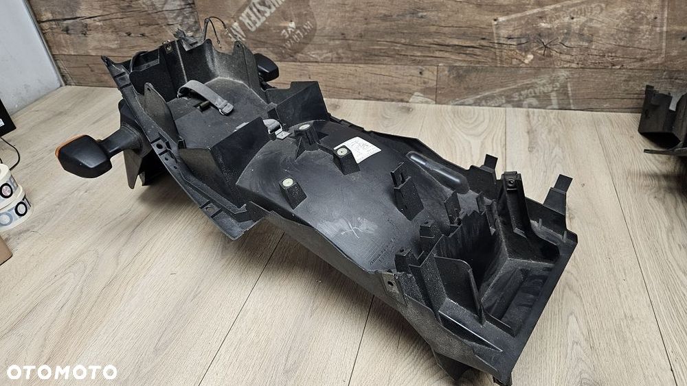 Nadkole Tył Błotnik Kierunkowskazy Yamaha FZS 1000 Fazer RN06 - 5