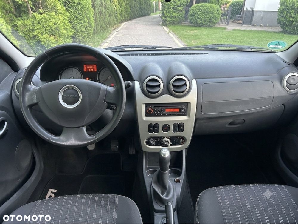 Dacia Logan - 7