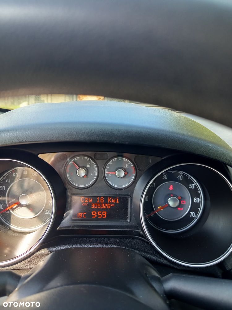 Fiat Punto - 4