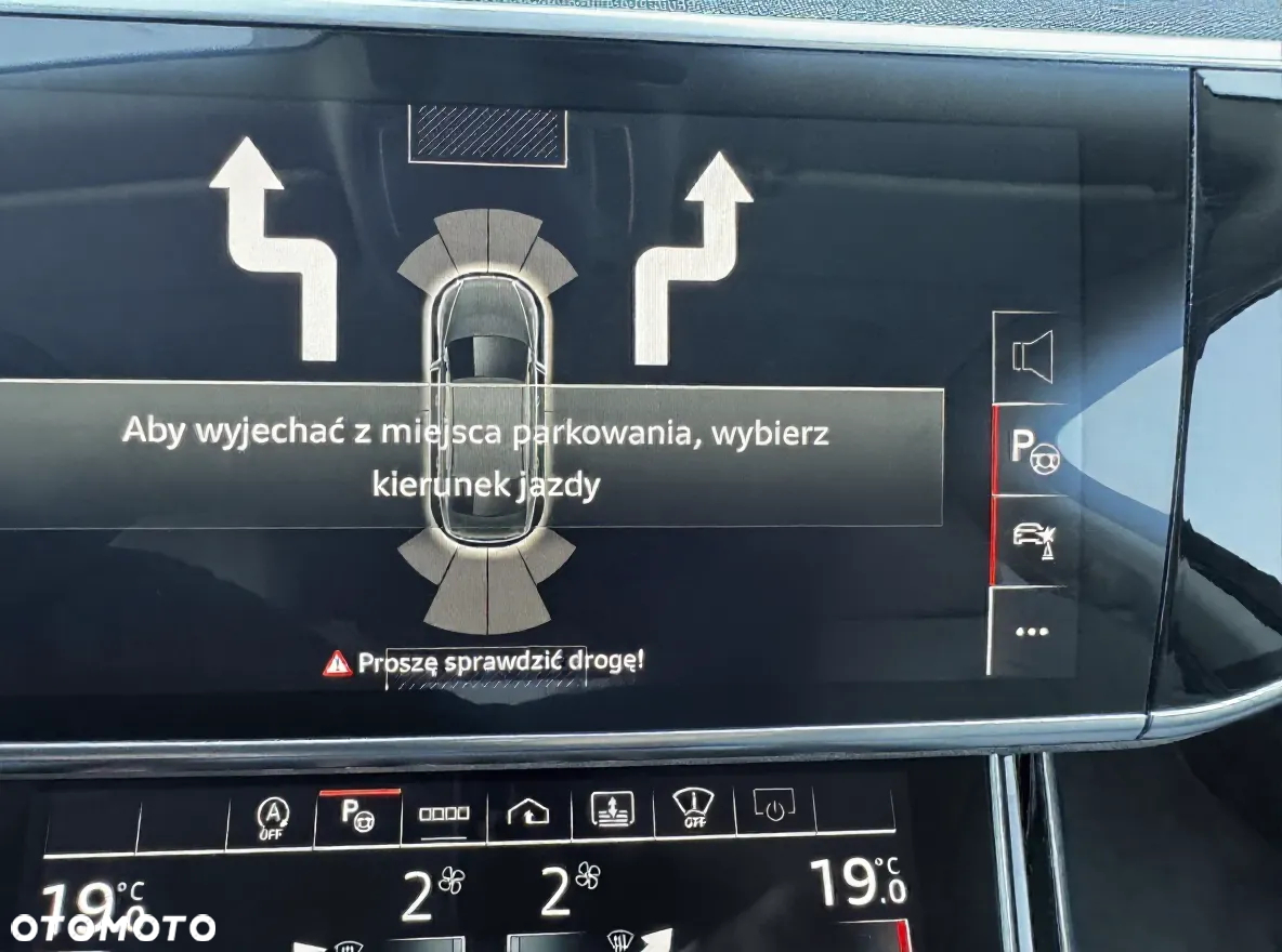 Audi A8 - 38