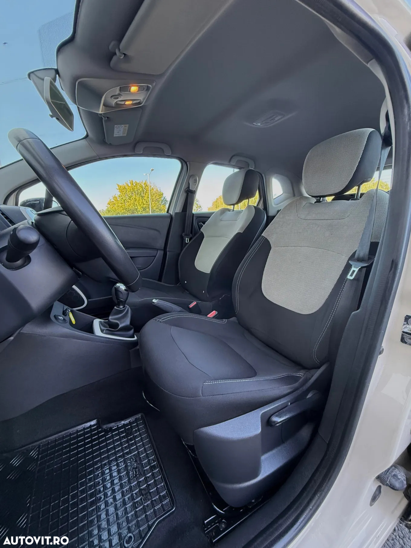 Renault Captur TCe Life - 16