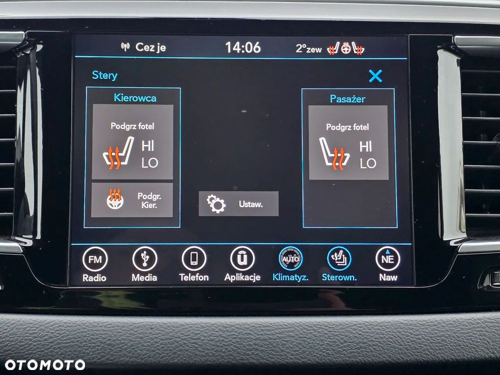 Chrysler Pacifica - 19