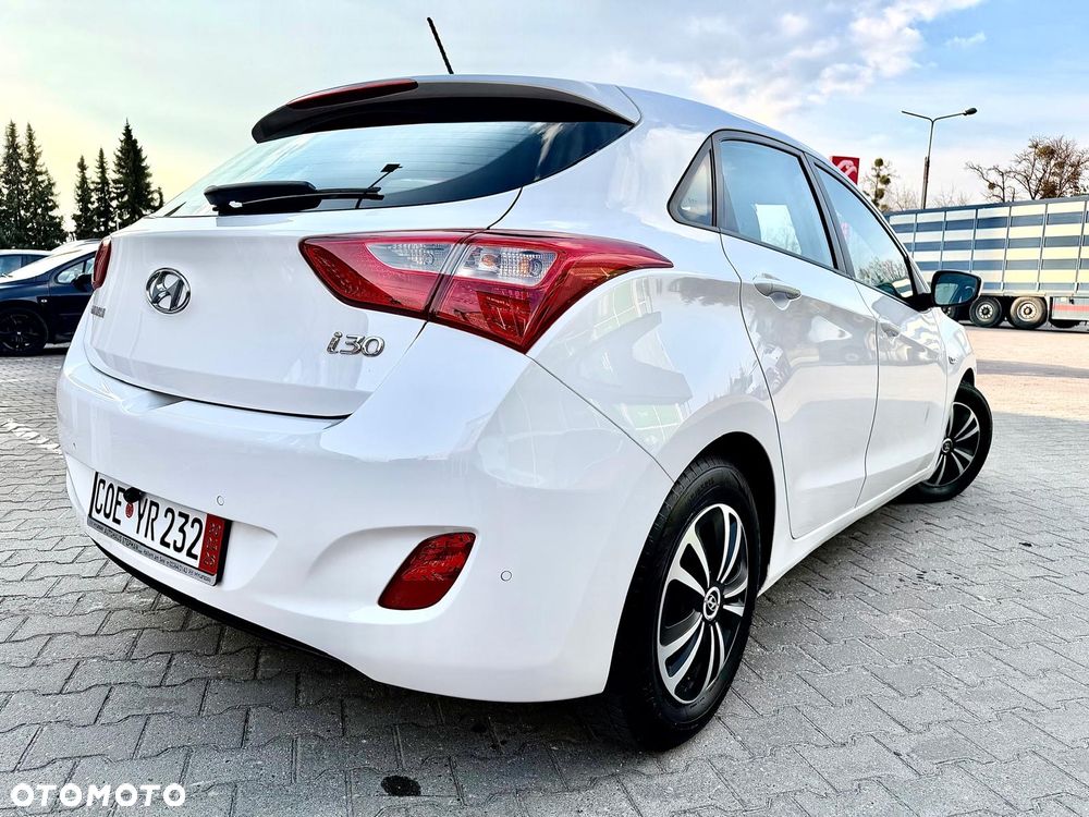 Hyundai i30 1.4 Premium - 28