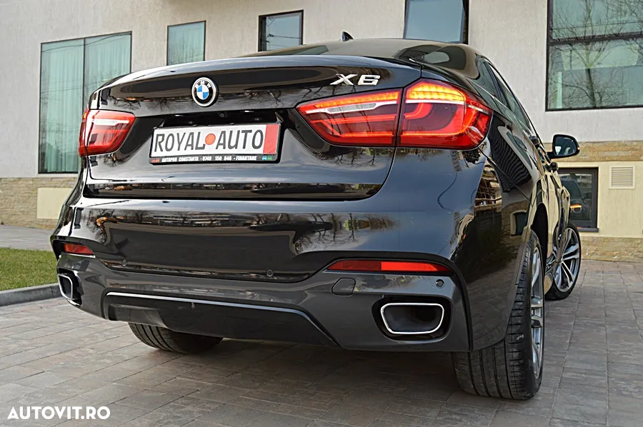 BMW X6 xDrive30d - 17