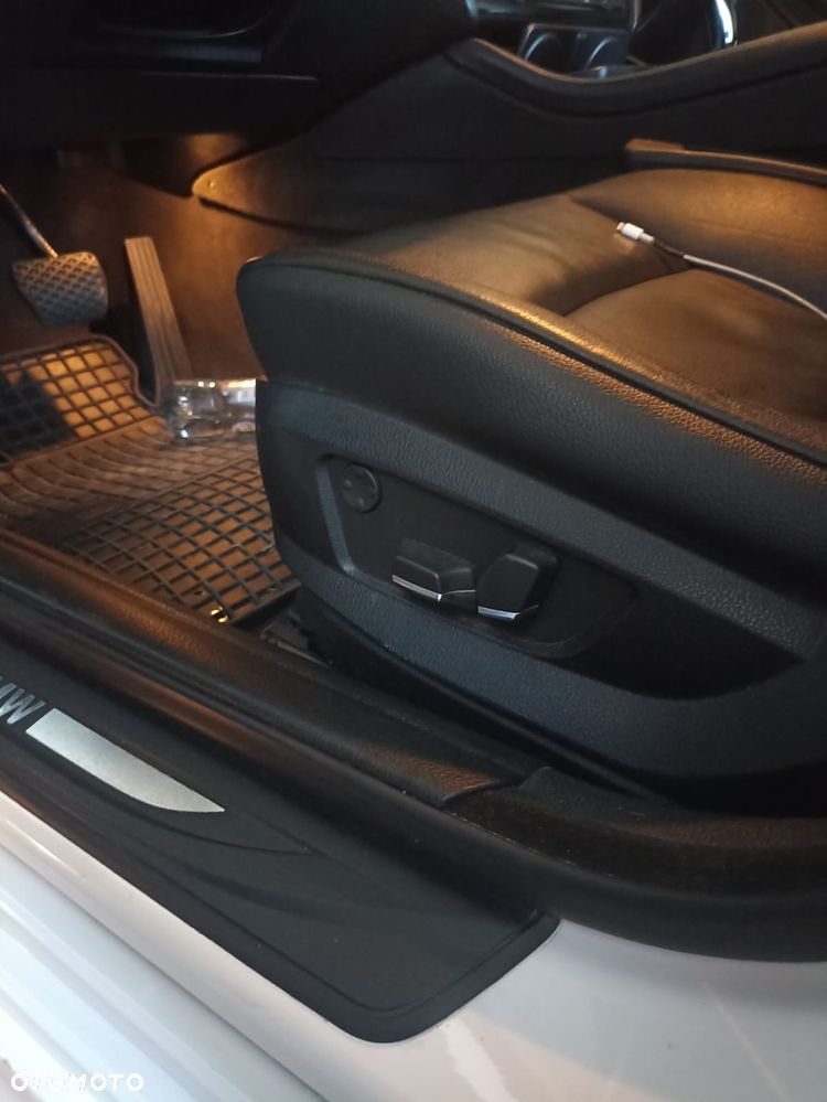 BMW Seria 5 535i - 8