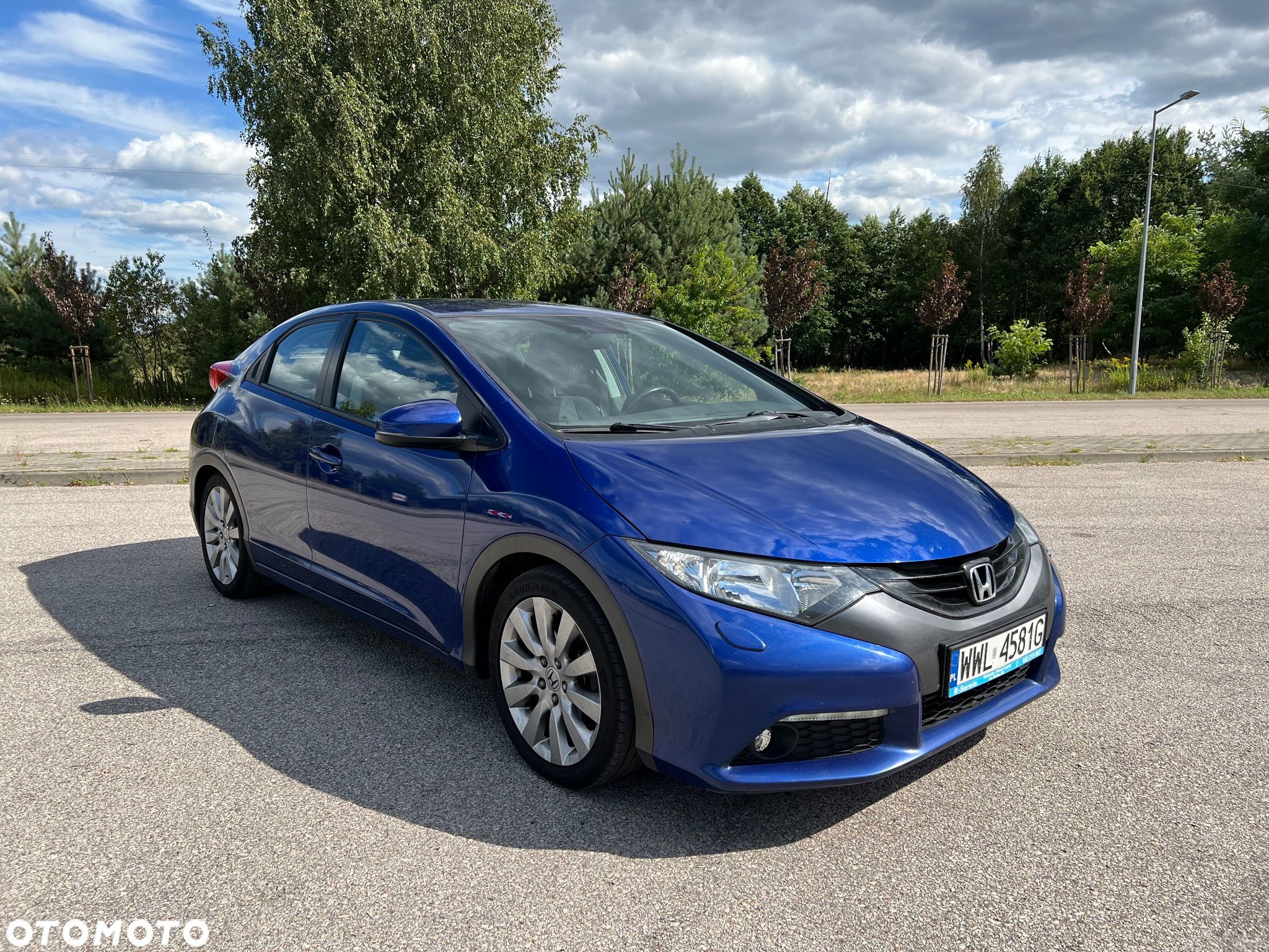 Honda Civic 1.8 i-VTEC Lifestyle - 1