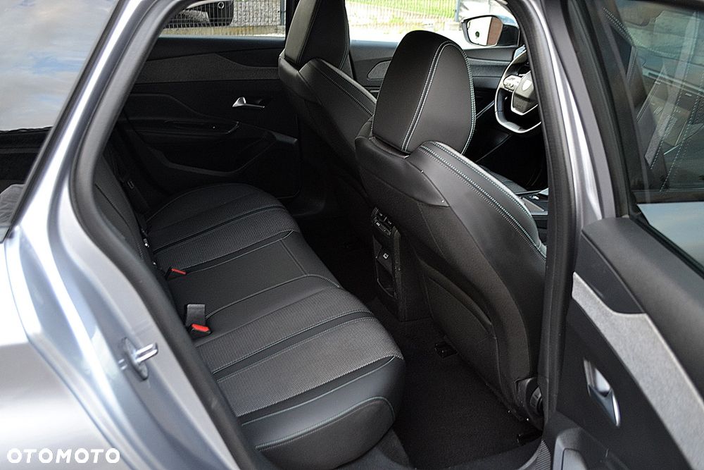 Peugeot 308 BlueHDi 130 EAT8 Allure - 18
